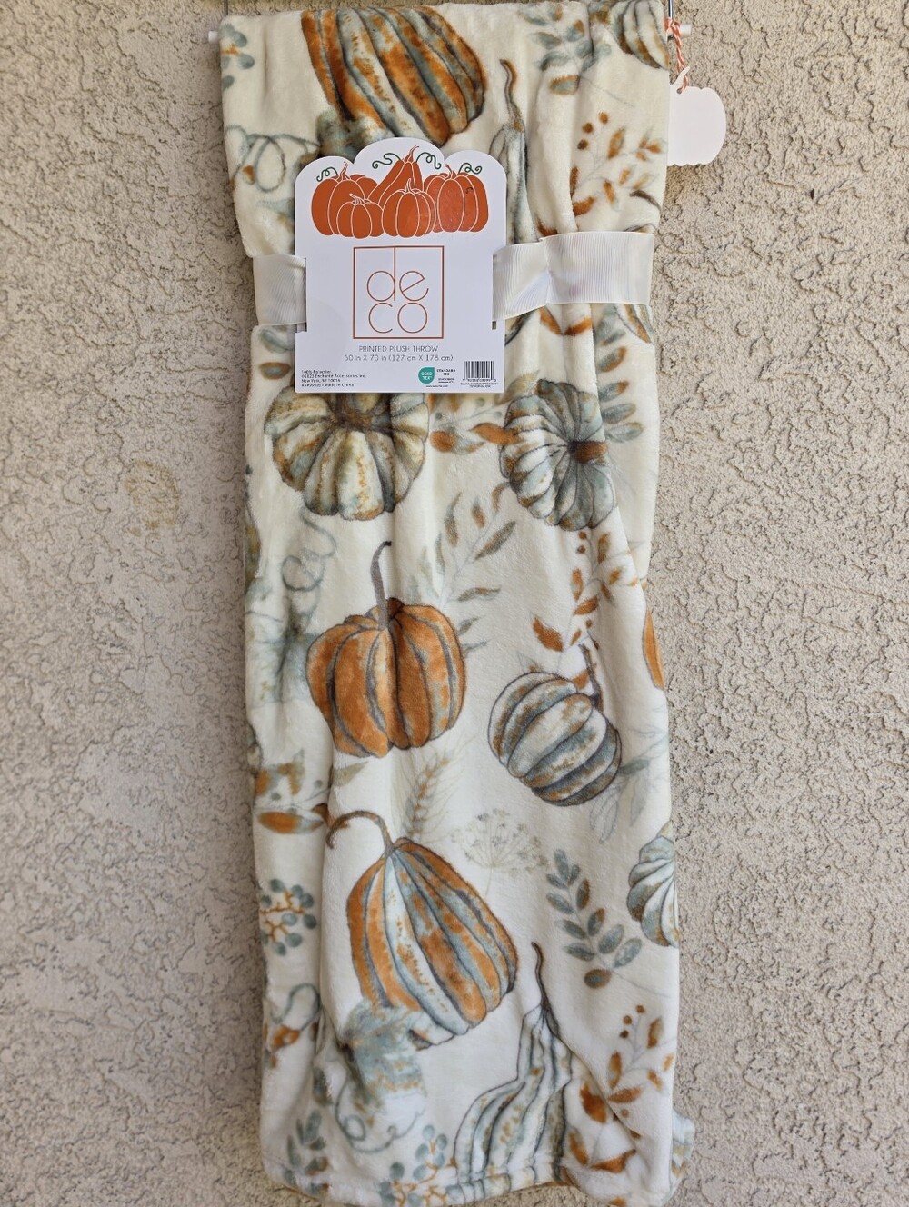 Cozy Pumpkin Print Throw Blanket - Cream & Orange 50 X 70 NWT